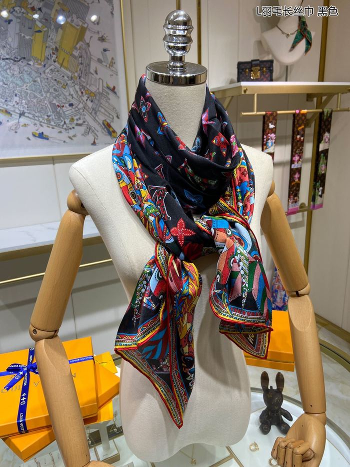 Louis Vuitton Scarf LVS00039